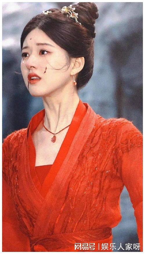 在娱乐圈里吃瓜双男主,瓜田里的甜蜜对决