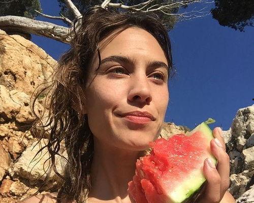 美国娱乐圈吃瓜,揭秘美国娱乐圈的幕后真相与八卦传闻